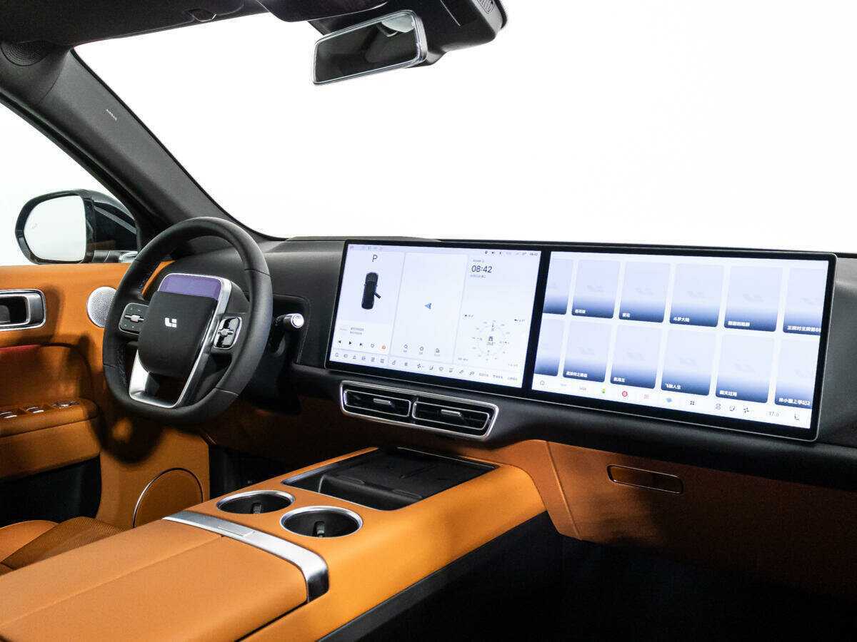 LiXiang L7 с пробегом — 2024 год. Фото: #6