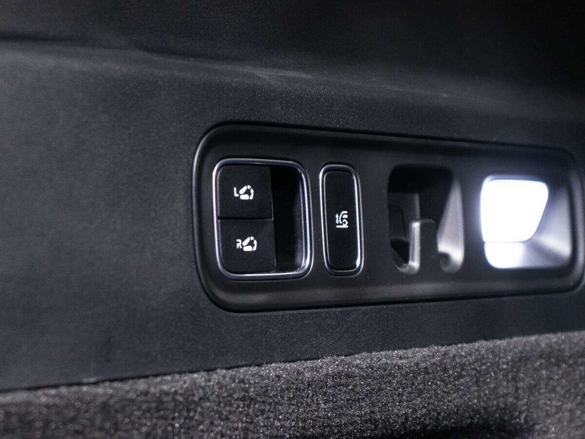 LiXiang L7 с пробегом — 2024 год. Фото: #14