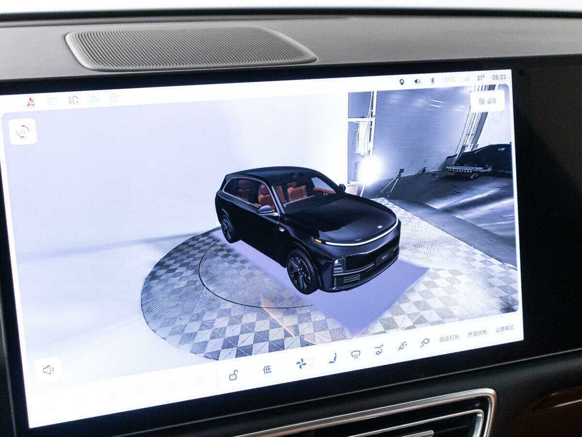 LiXiang L7 с пробегом — 2024 год. Фото: #18