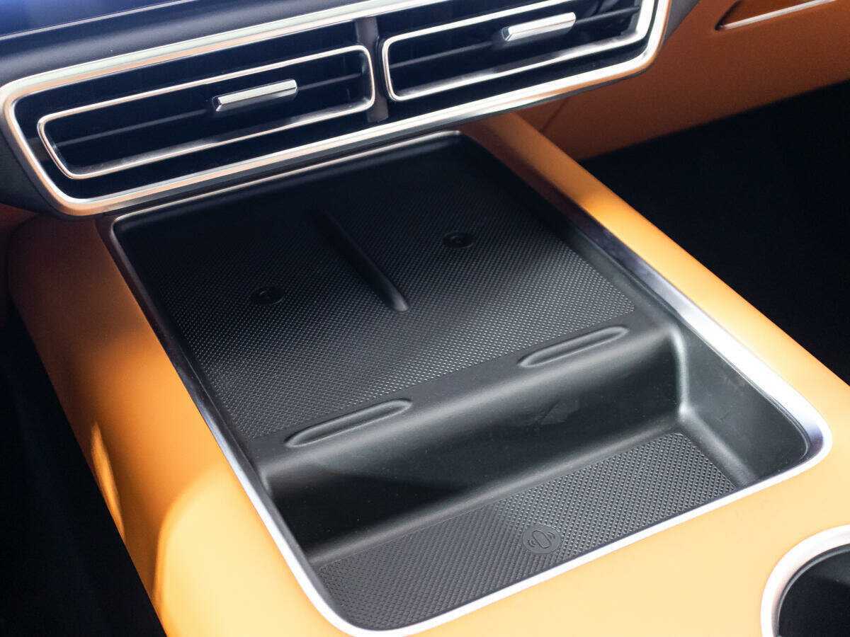 LiXiang L7 с пробегом — 2024 год. Фото: #20