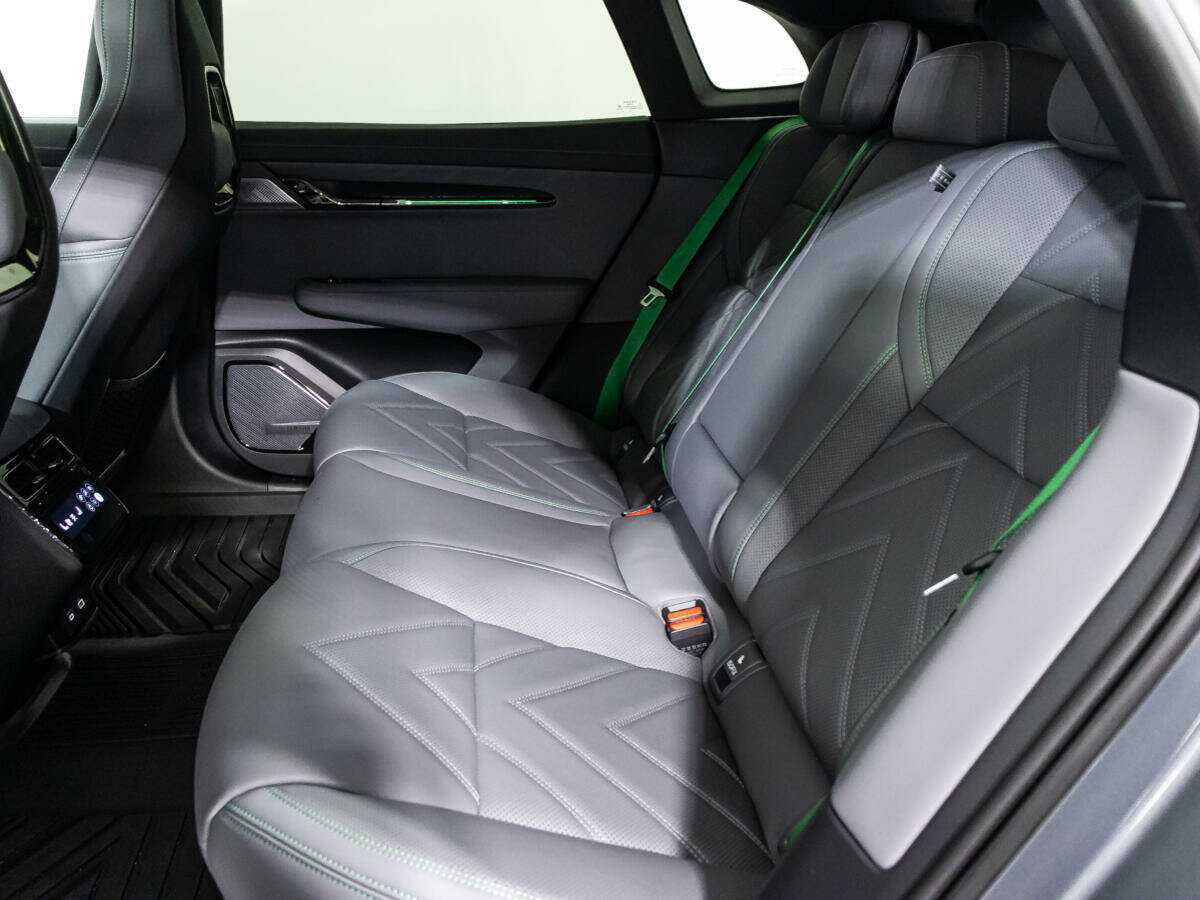 Zeekr 001 с пробегом — 2023 год. Фото: #9