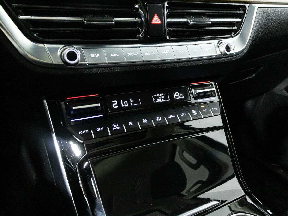 Kia Mohave с пробегом — 2022 год. Фото: #16