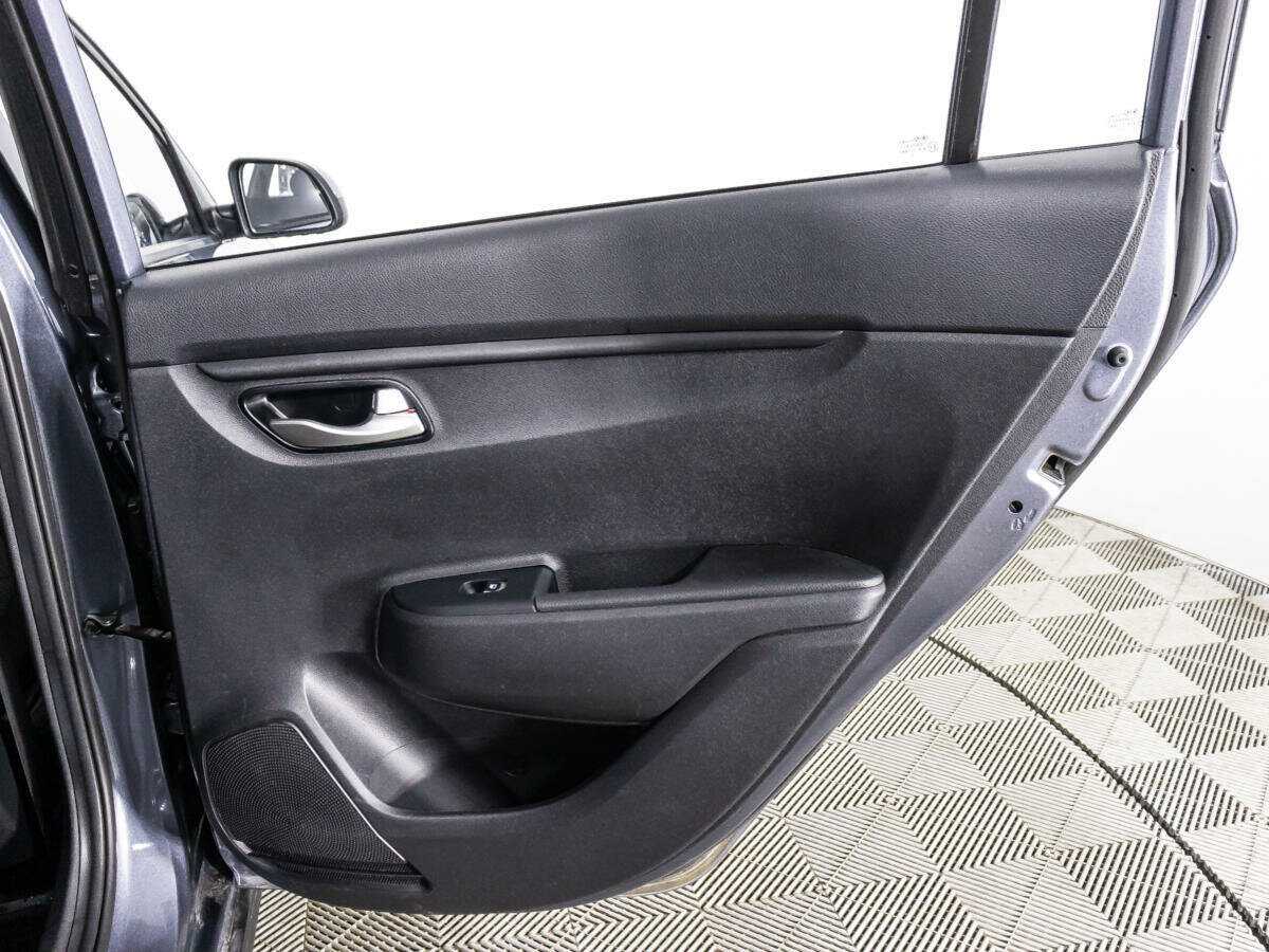 Kia Rio с пробегом — 2021 год. Фото: #24
