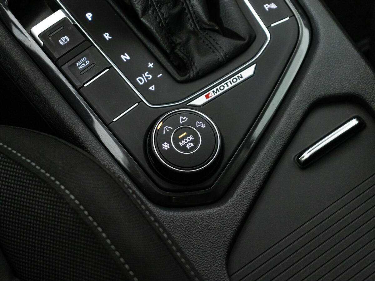 Volkswagen Tiguan с пробегом — 2018 год. Фото: #19