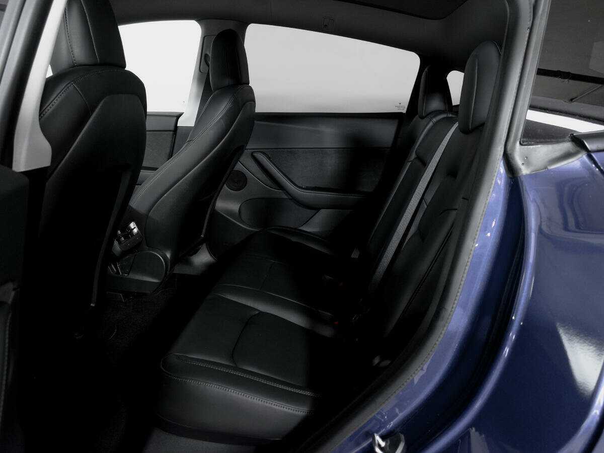 Tesla Model Y с пробегом — 2021 год. Фото: #9