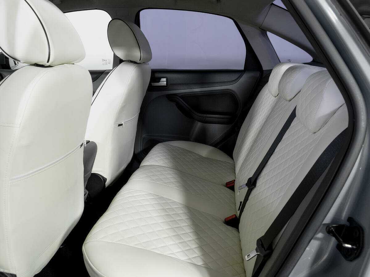 Ford Focus с пробегом — 2009 год. Фото: #9