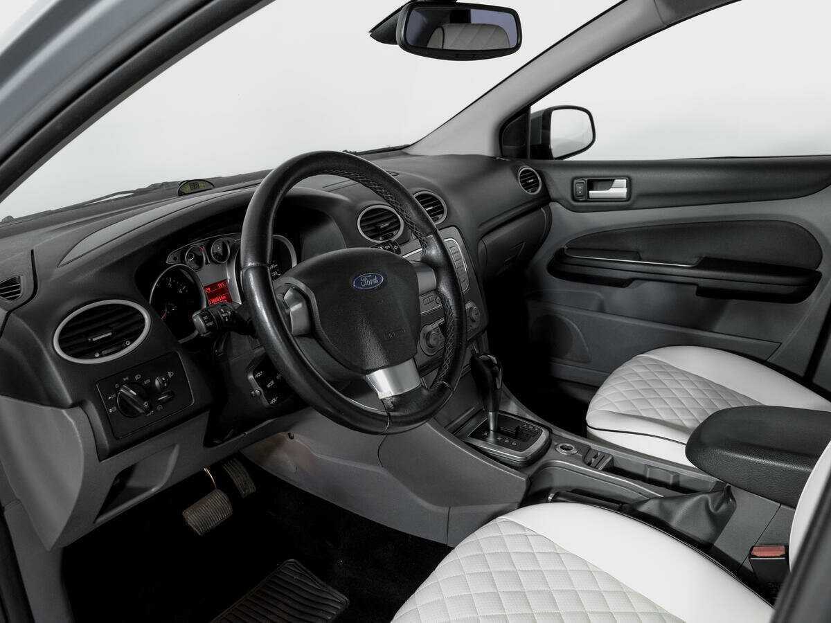 Ford Focus с пробегом — 2009 год. Фото: #15