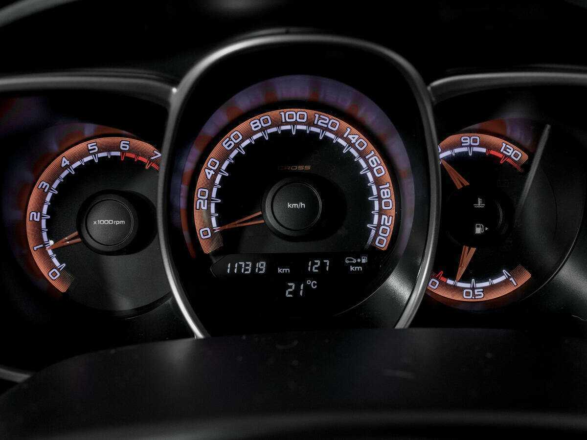 Lada (ВАЗ) Vesta с пробегом — 2019 год. Фото: #7