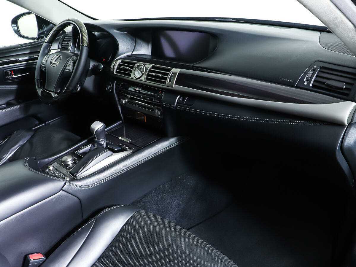 Lexus LS с пробегом — 2014 год. Фото: #7
