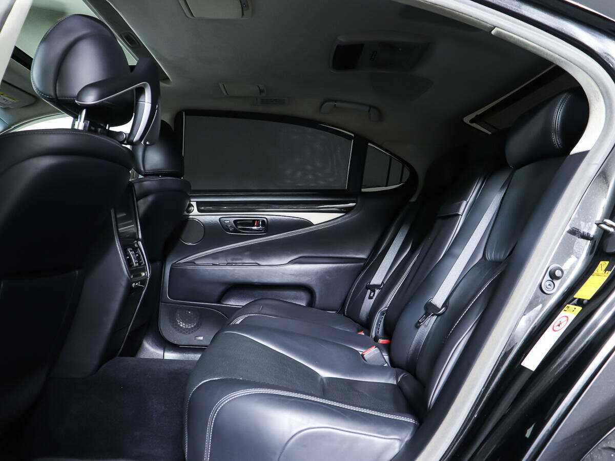 Lexus LS с пробегом — 2014 год. Фото: #8