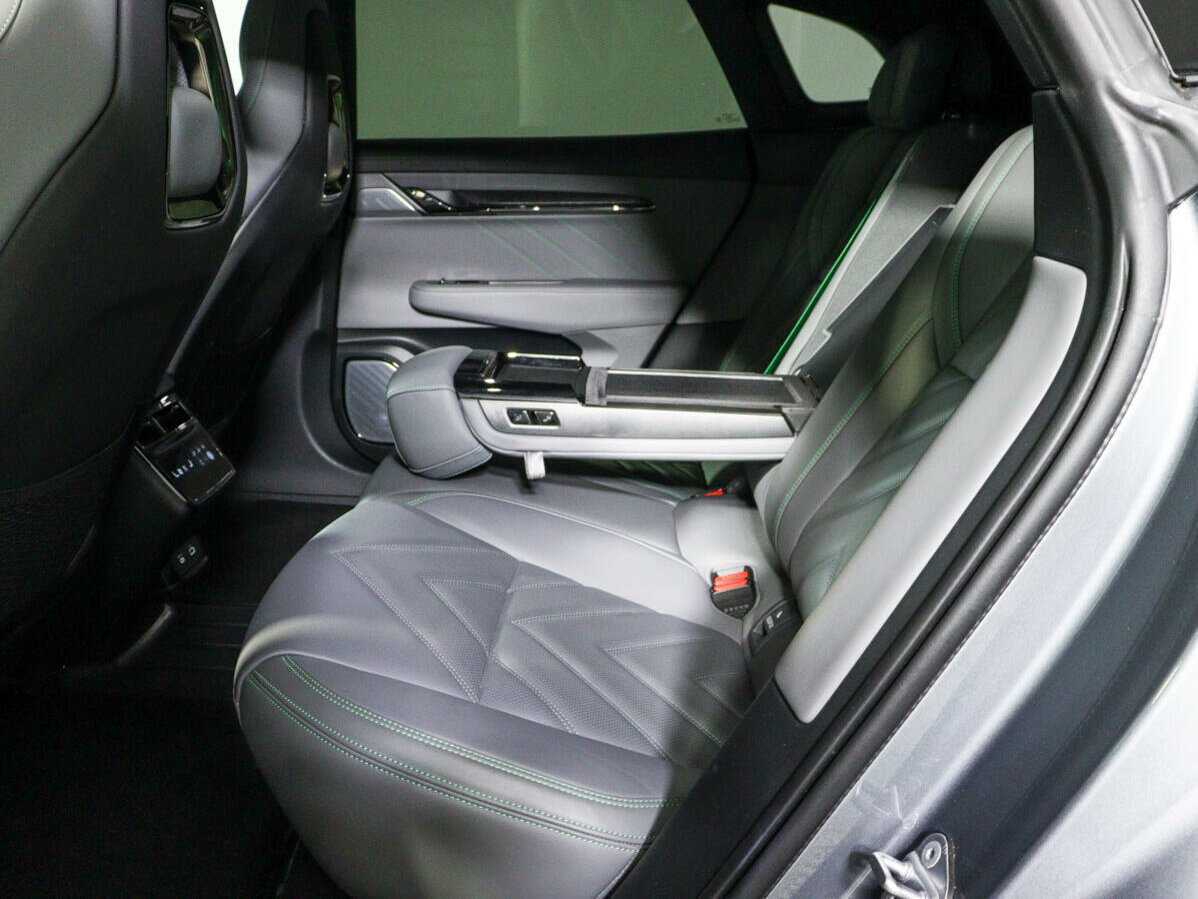 Zeekr 001 с пробегом — 2022 год. Фото: #6