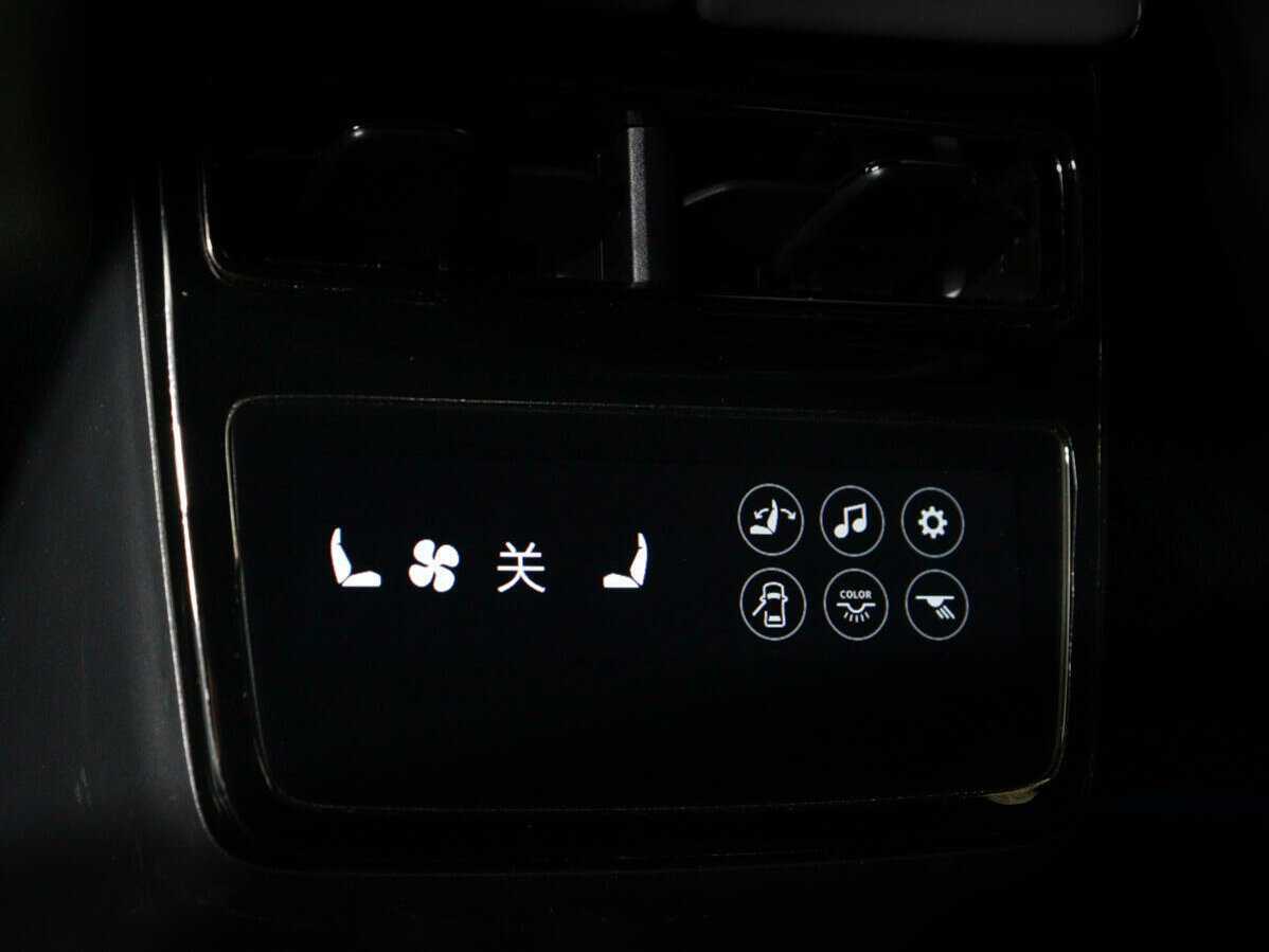 Zeekr 001 с пробегом — 2022 год. Фото: #13