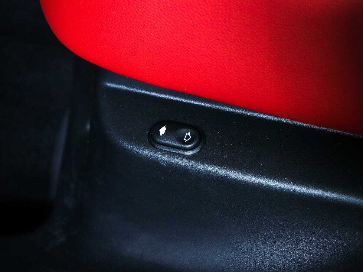 Jaguar F-Pace с пробегом — 2021 год. Фото: #27