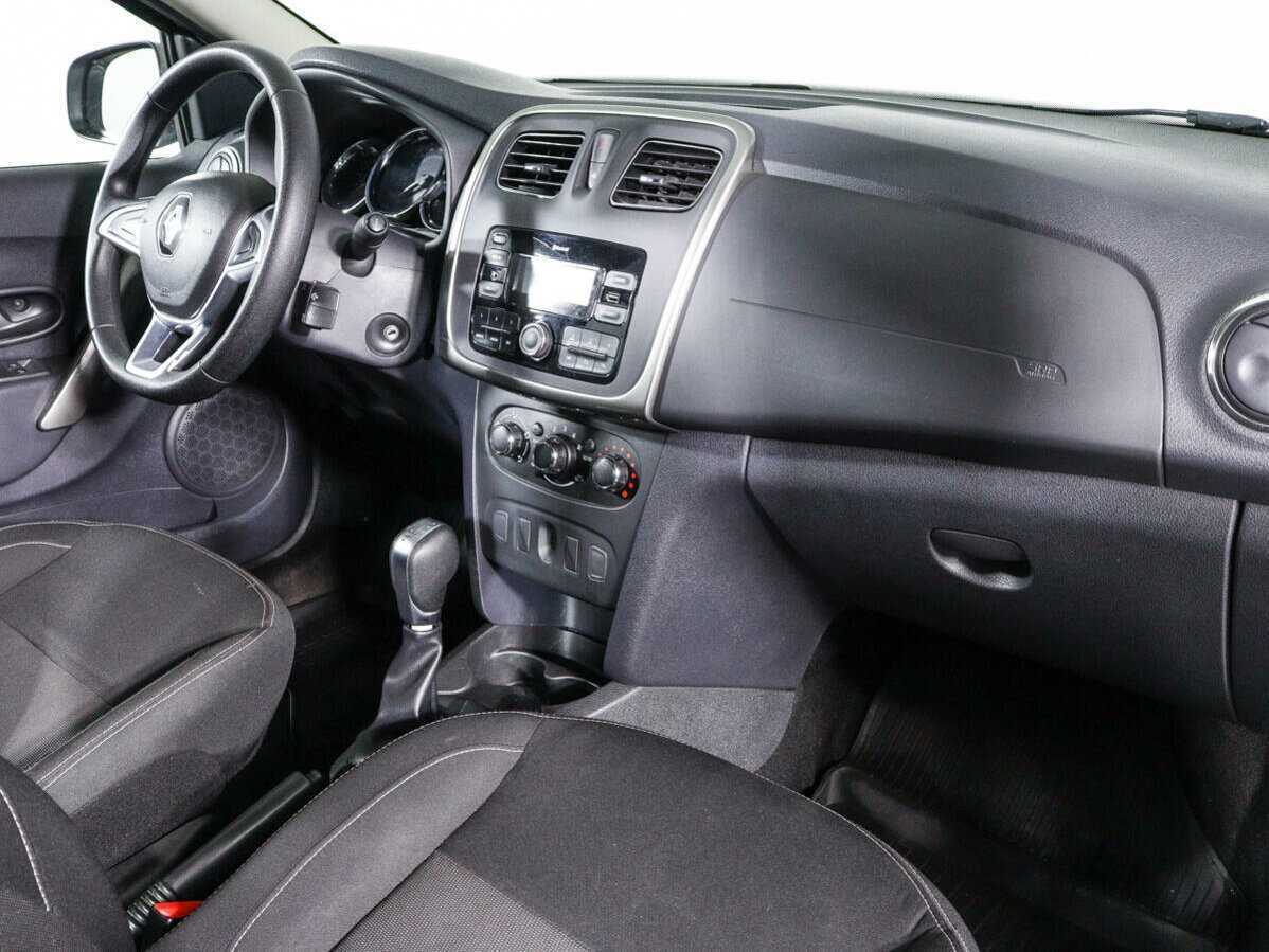 Renault Logan с пробегом — 2022 год. Фото: #6