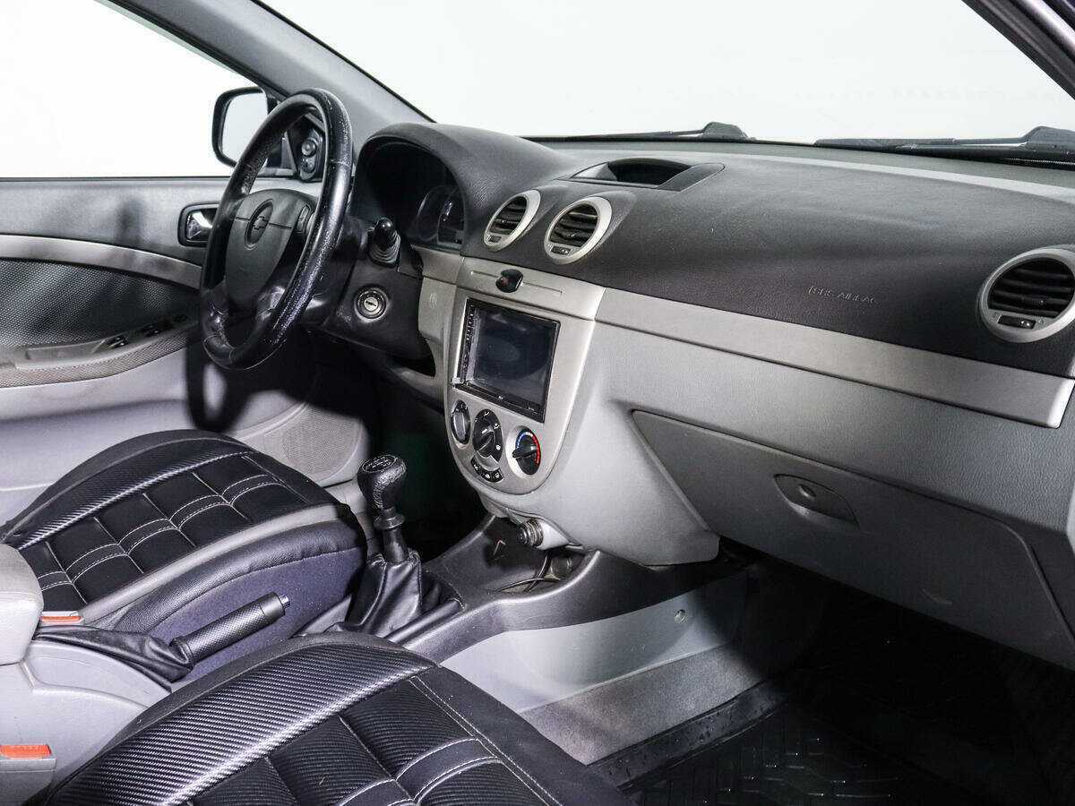 Chevrolet Lacetti с пробегом — 2011 год. Фото: #6