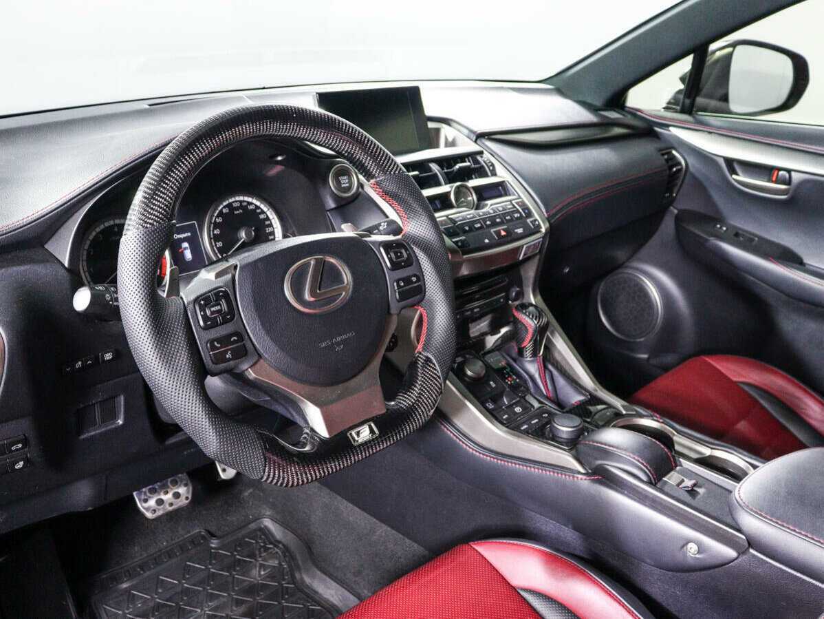 Lexus NX с пробегом — 2015 год. Фото: #10