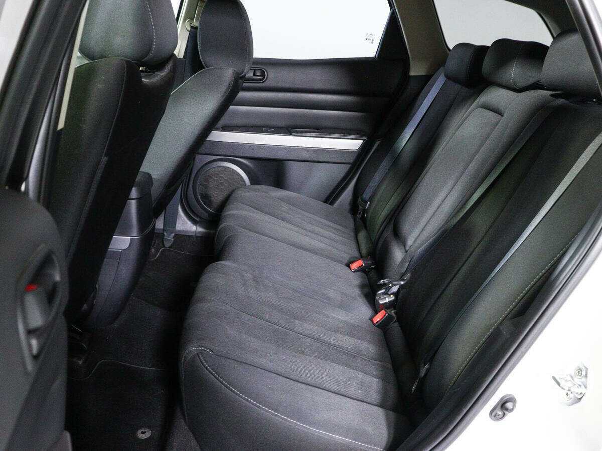 Mazda CX-7 с пробегом — 2011 год. Фото: #7