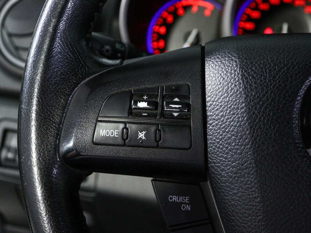 Mazda CX-7 с пробегом — 2011 год. Фото: #13