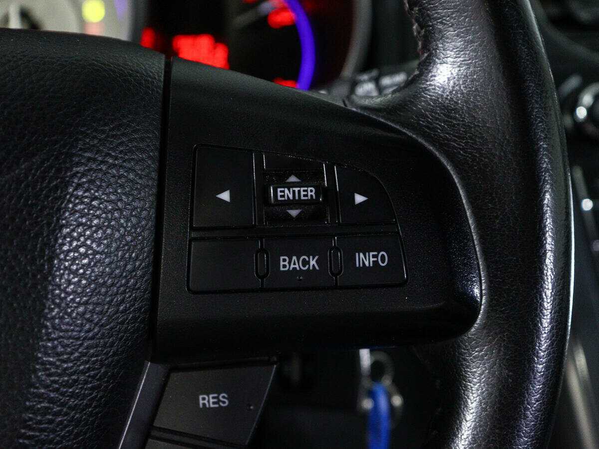 Mazda CX-7 с пробегом — 2011 год. Фото: #14