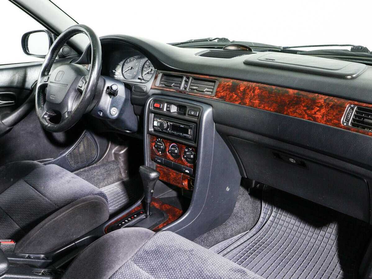 Honda Civic с пробегом — 2000 год. Фото: #8