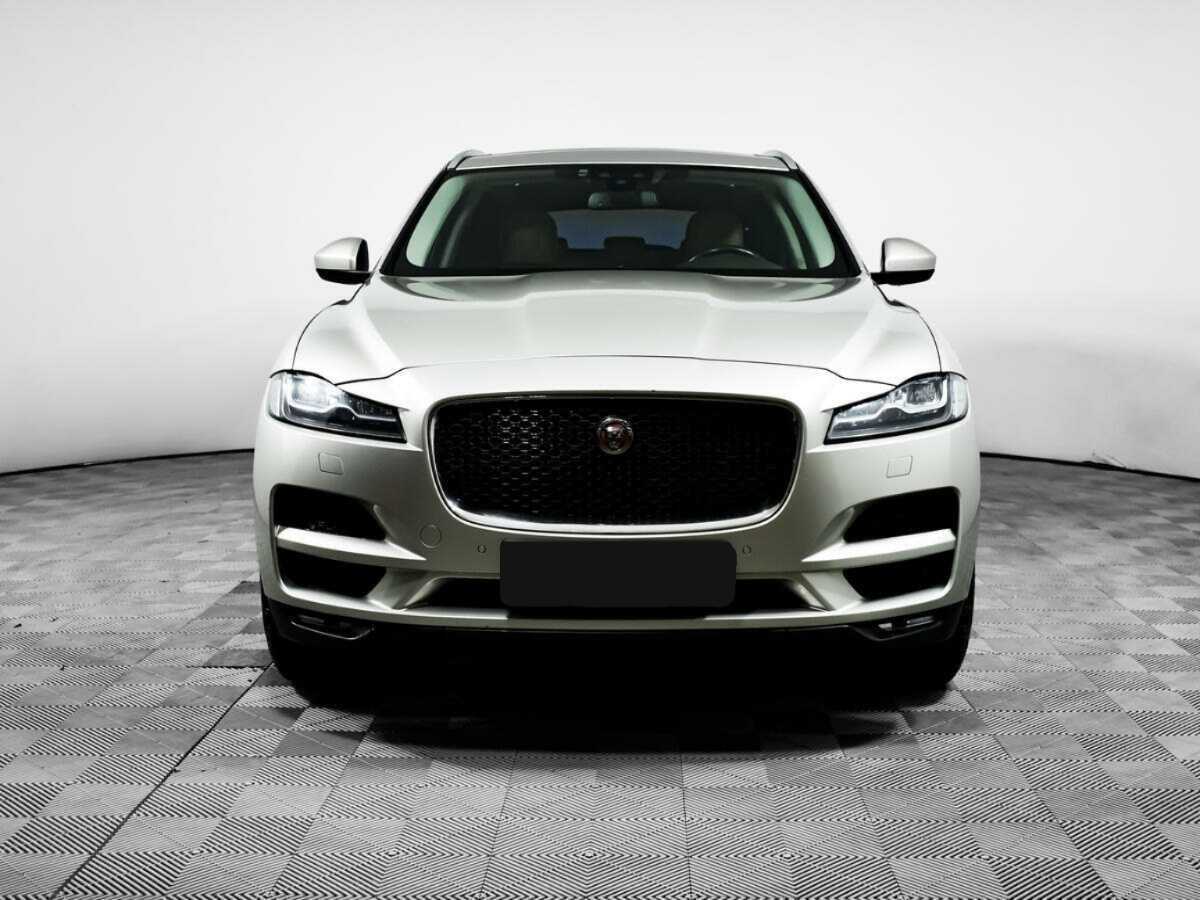 Jaguar F-Pace с пробегом — 2017 год. Фото: #1