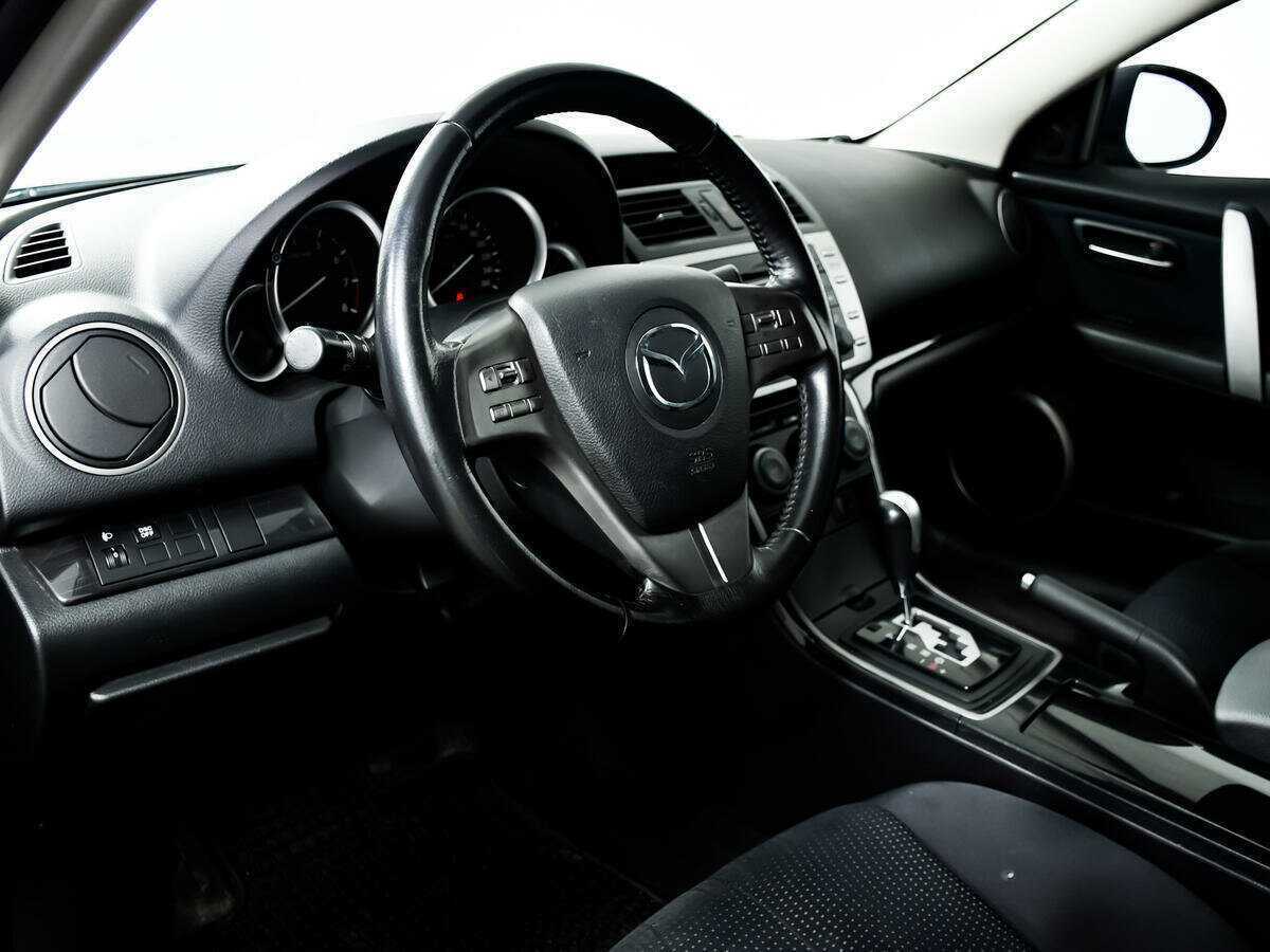 Mazda 6 с пробегом — 2008 год. Фото: #12