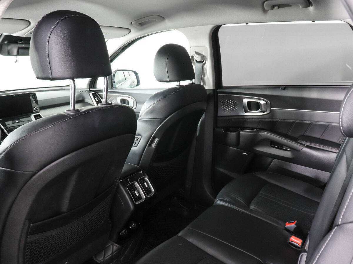 Kia Sorento с пробегом — 2021 год. Фото: #11