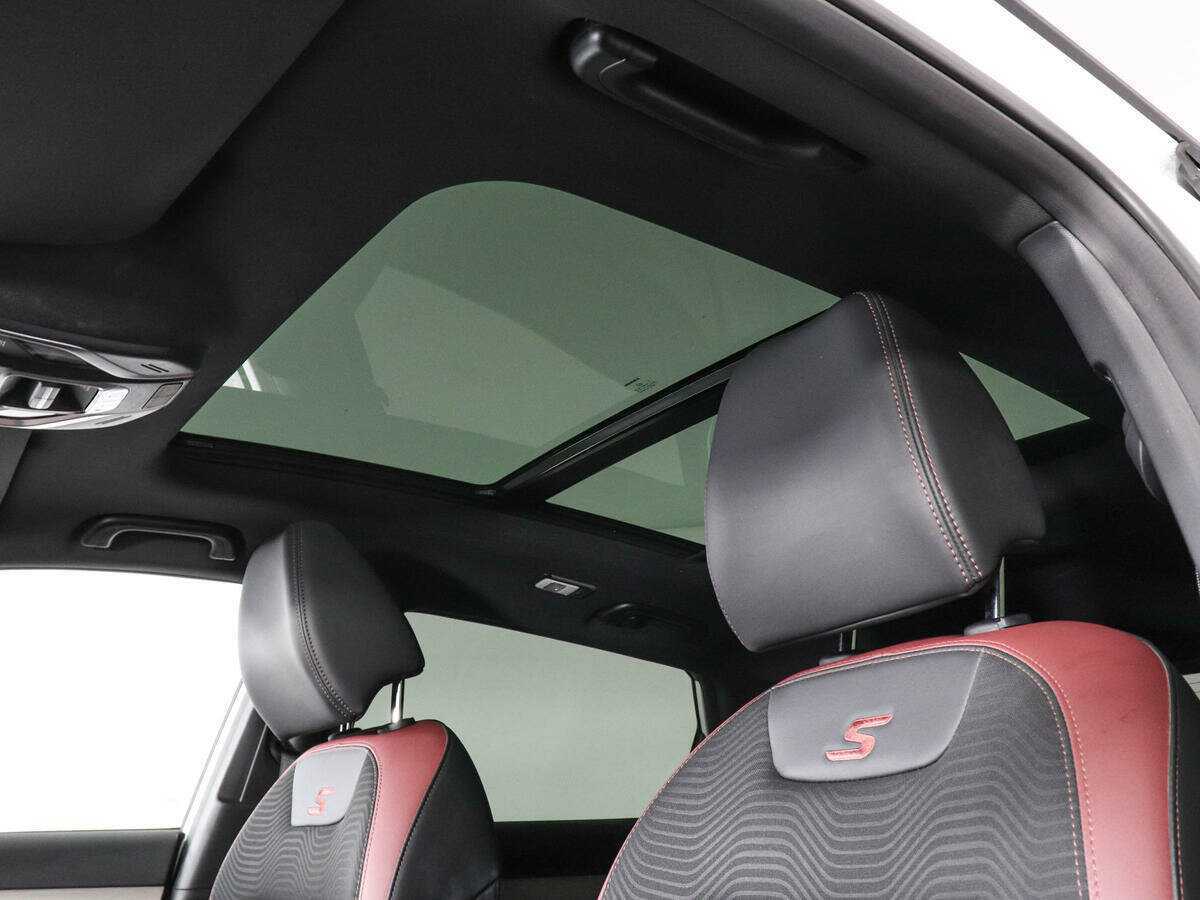 Geely Coolray с пробегом — 2023 год. Фото: #14