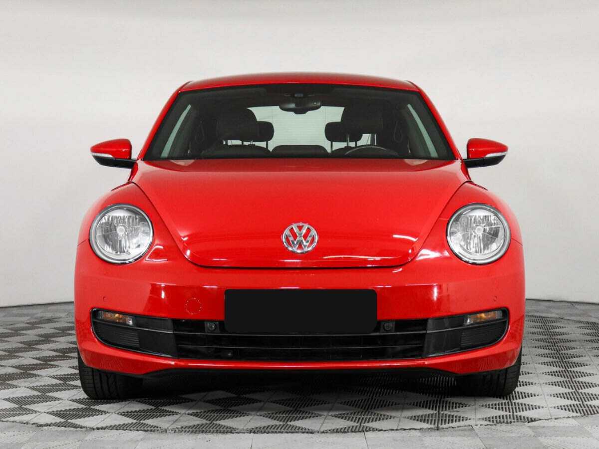 Volkswagen Beetle с пробегом — 2013 год. Фото: #1