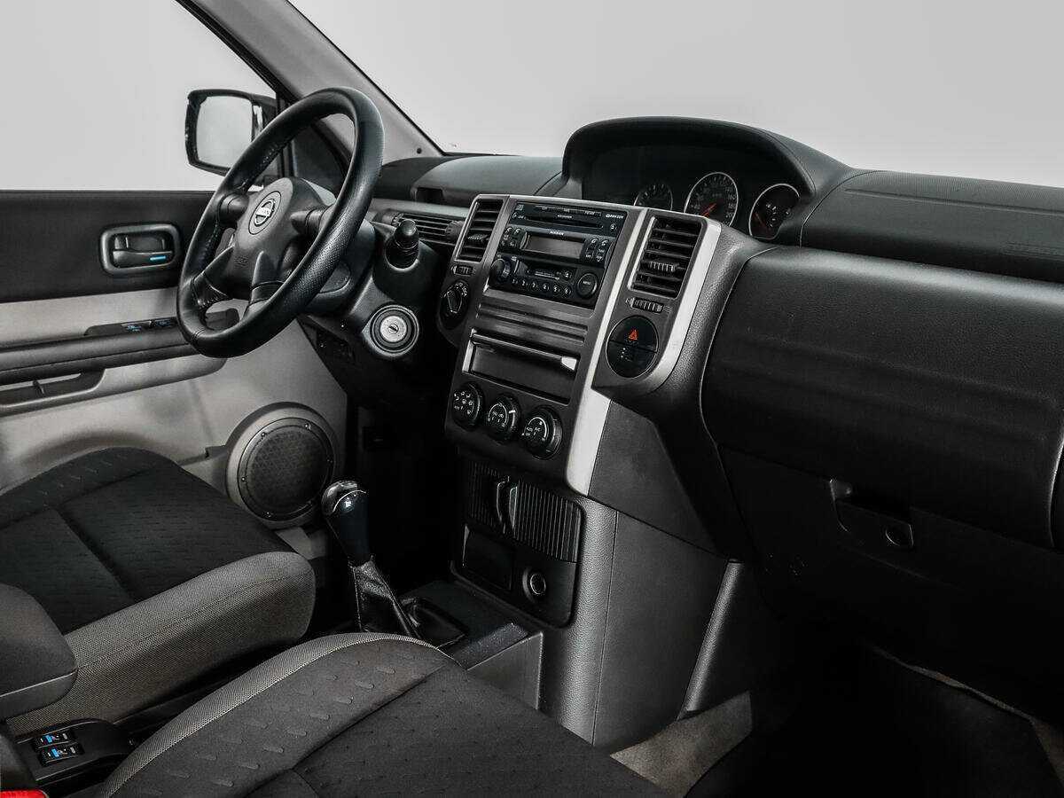 Nissan X-Trail с пробегом — 2005 год. Фото: #10