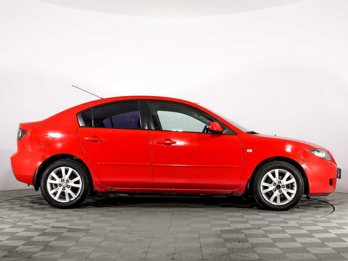 Mazda 3 с пробегом — 2007 год. Фото: #3