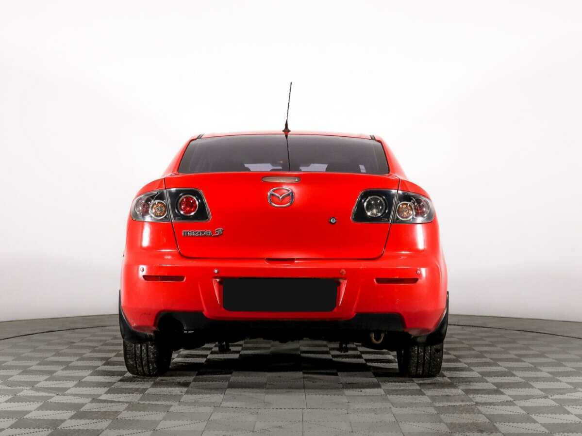 Mazda 3 с пробегом — 2007 год. Фото: #5