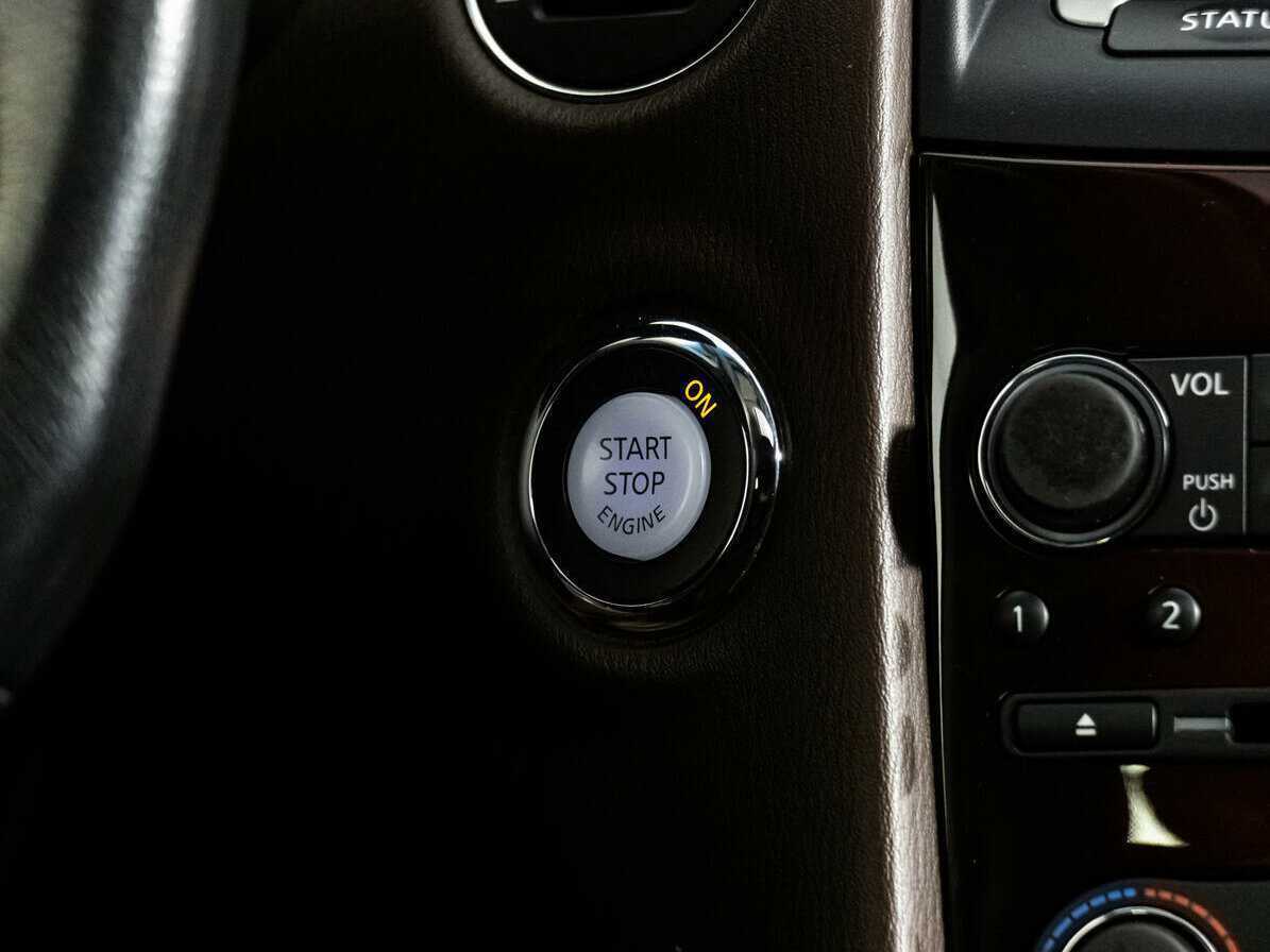 Infiniti QX50 с пробегом — 2013 год. Фото: #12