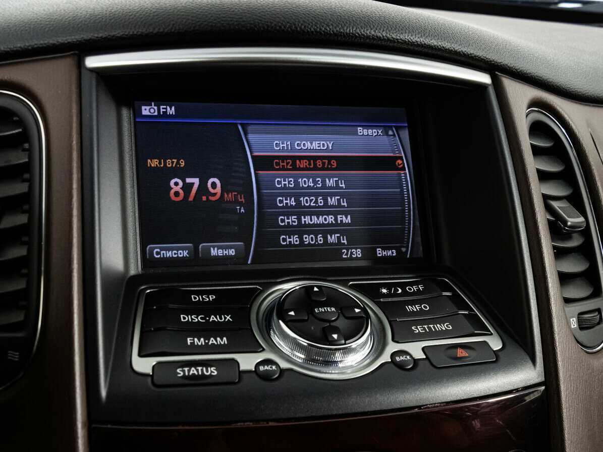 Infiniti QX50 с пробегом — 2013 год. Фото: #13