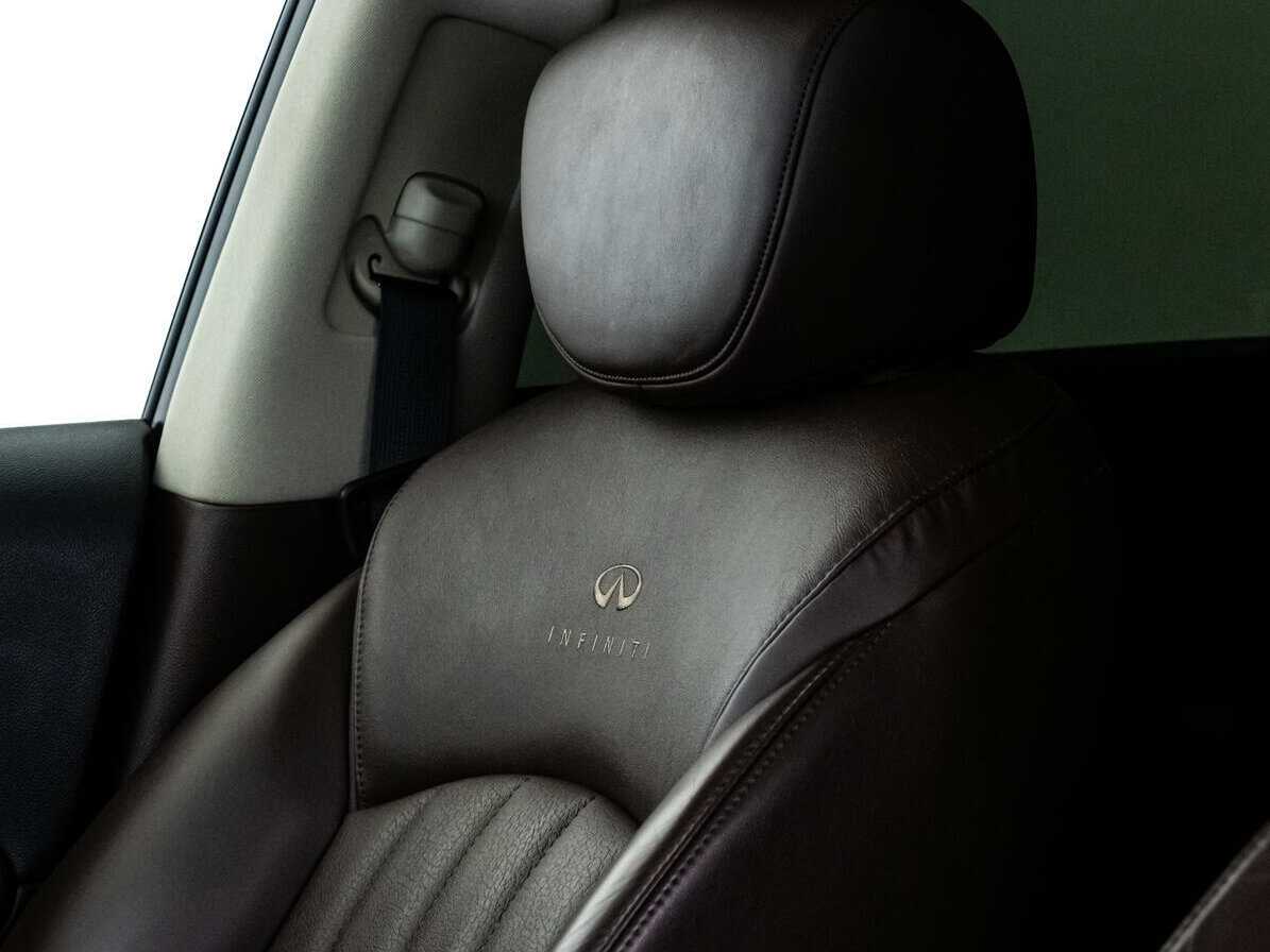 Infiniti QX50 с пробегом — 2013 год. Фото: #18