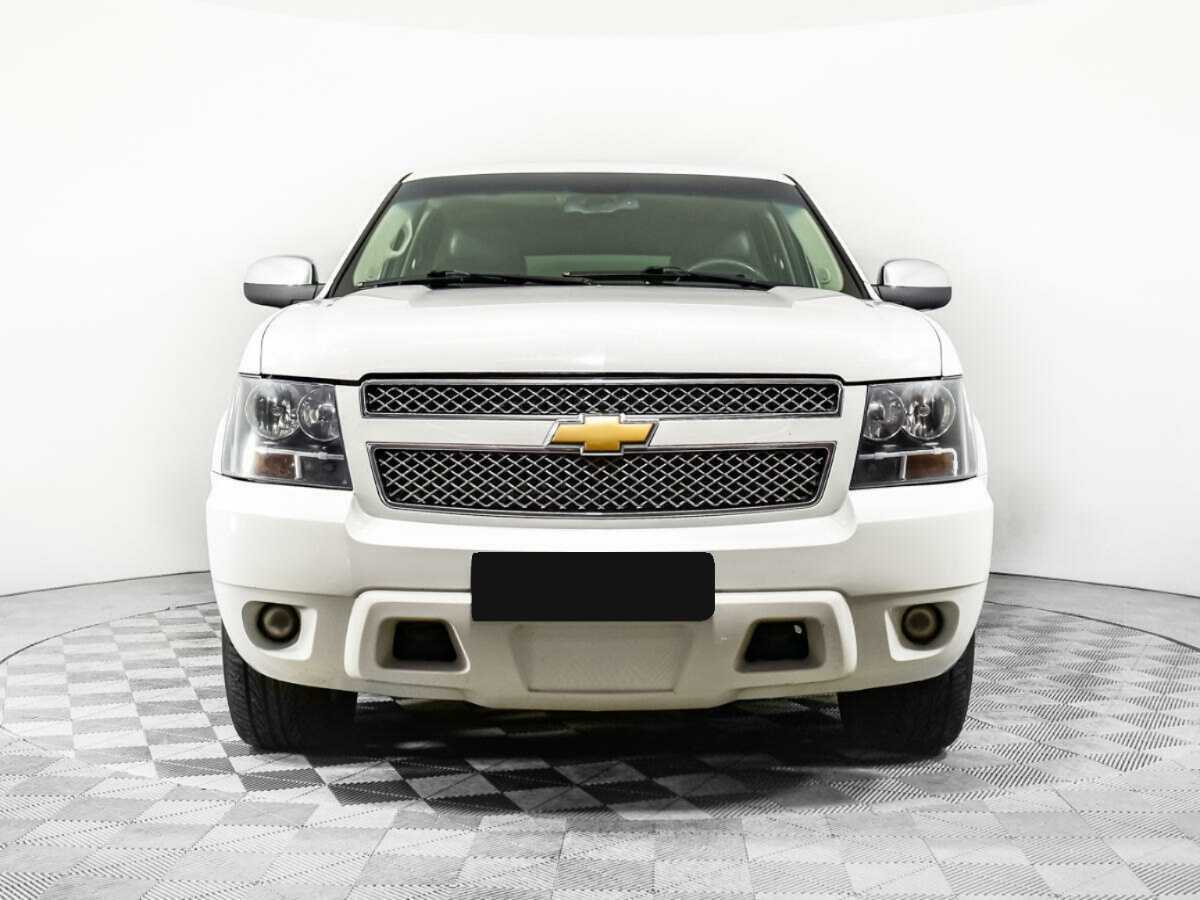 Chevrolet Tahoe с пробегом — 2012 год. Фото: #1