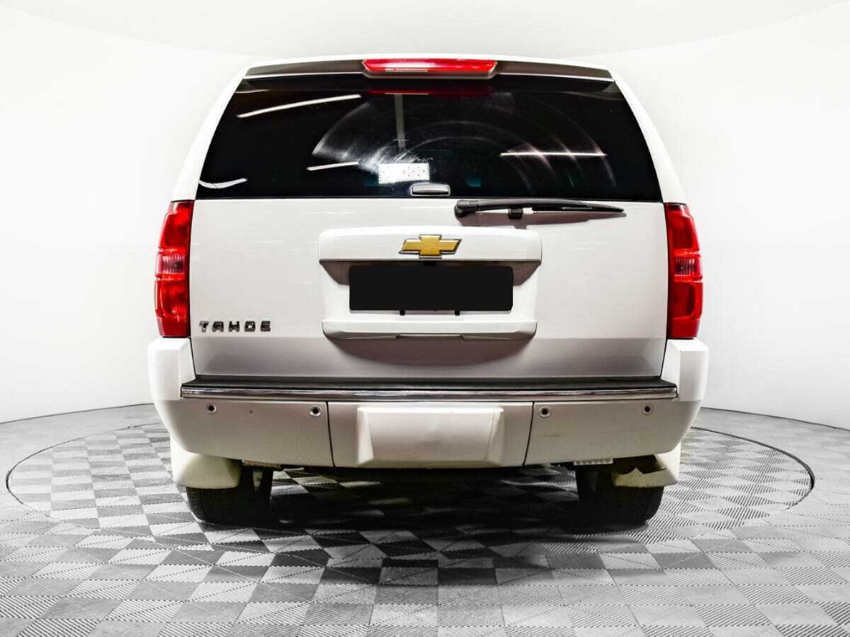 Chevrolet Tahoe с пробегом — 2012 год. Фото: #5