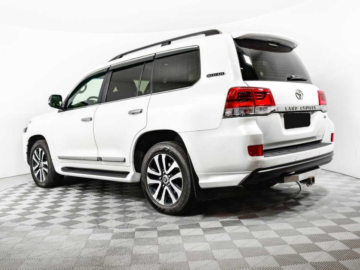 Toyota Land Cruiser с пробегом — 2017 год. Фото: #6