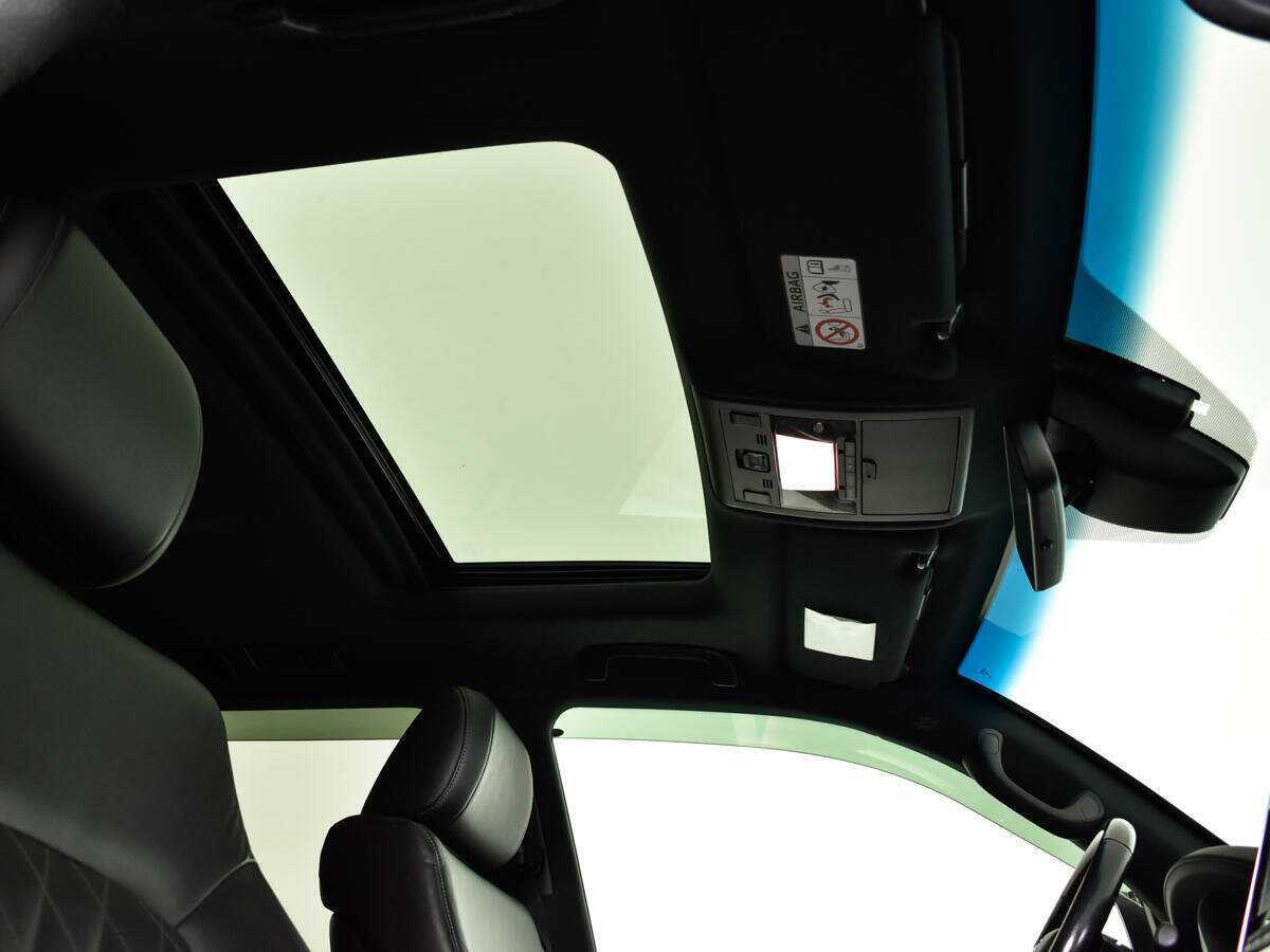 Toyota Land Cruiser с пробегом — 2017 год. Фото: #12