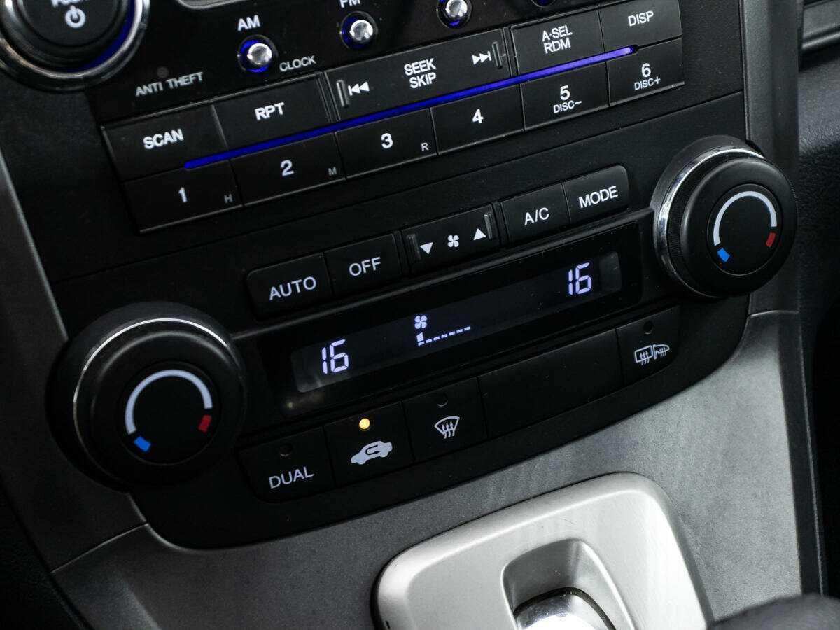 Honda CR-V с пробегом — 2008 год. Фото: #15