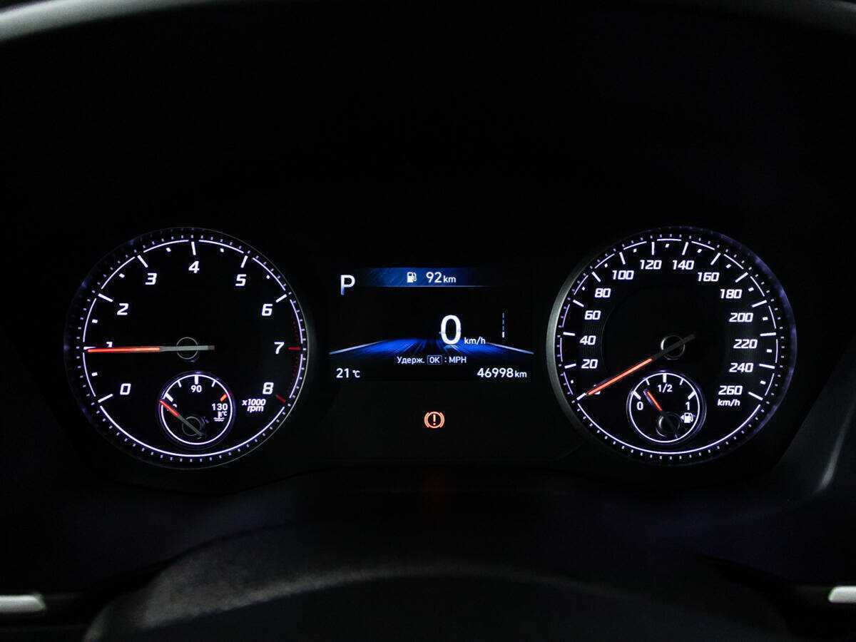 Hyundai Santa Fe с пробегом — 2021 год. Фото: #11