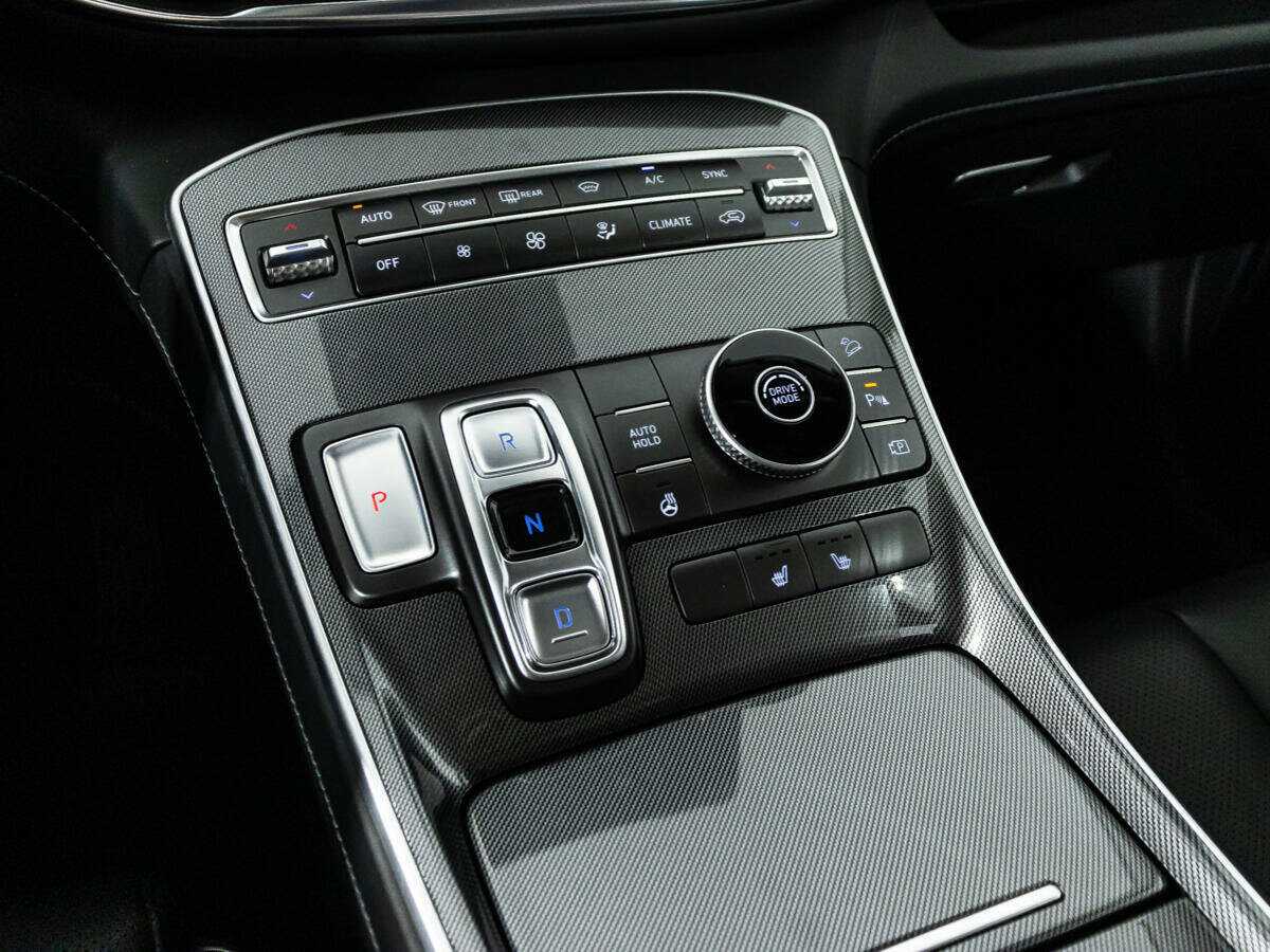 Hyundai Santa Fe с пробегом — 2021 год. Фото: #17