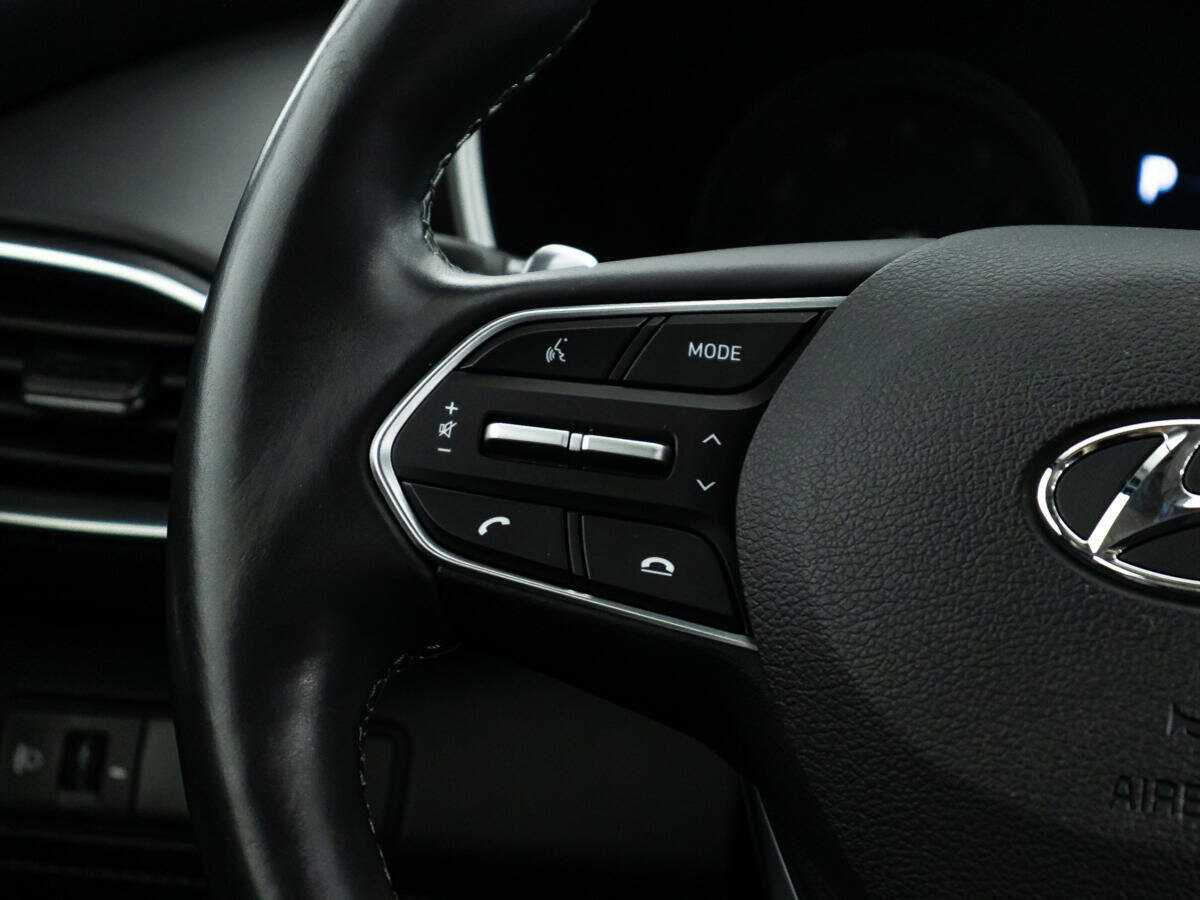 Hyundai Santa Fe с пробегом — 2021 год. Фото: #22