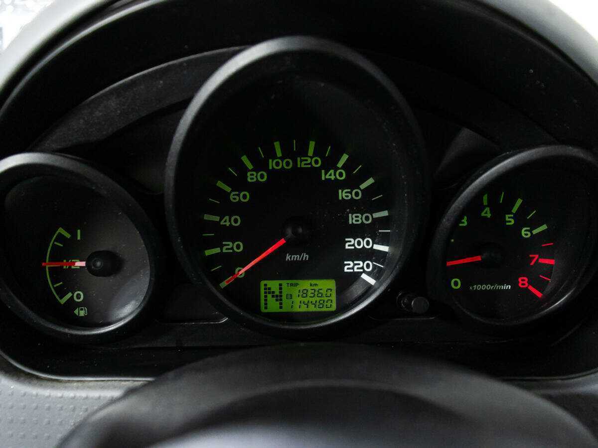 Mitsubishi Colt с пробегом — 2008 год. Фото: #11