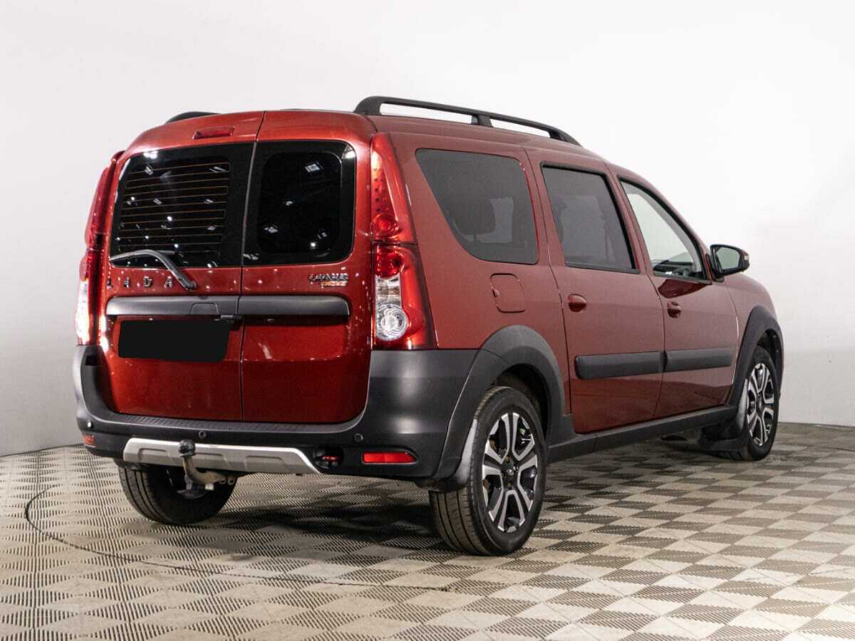 Lada (ВАЗ) Largus с пробегом — 2021 год. Фото: #3