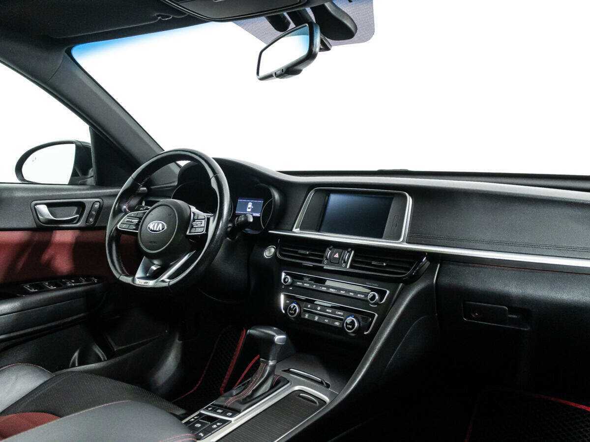 Kia Optima с пробегом — 2018 год. Фото: #7