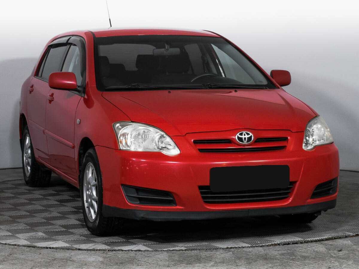 Toyota Corolla с пробегом — 2004 год. Фото: #2
