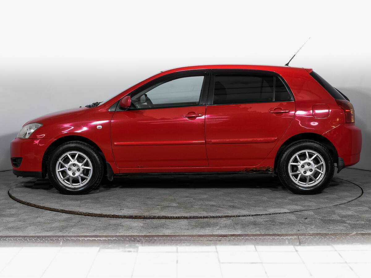 Toyota Corolla с пробегом — 2004 год. Фото: #7