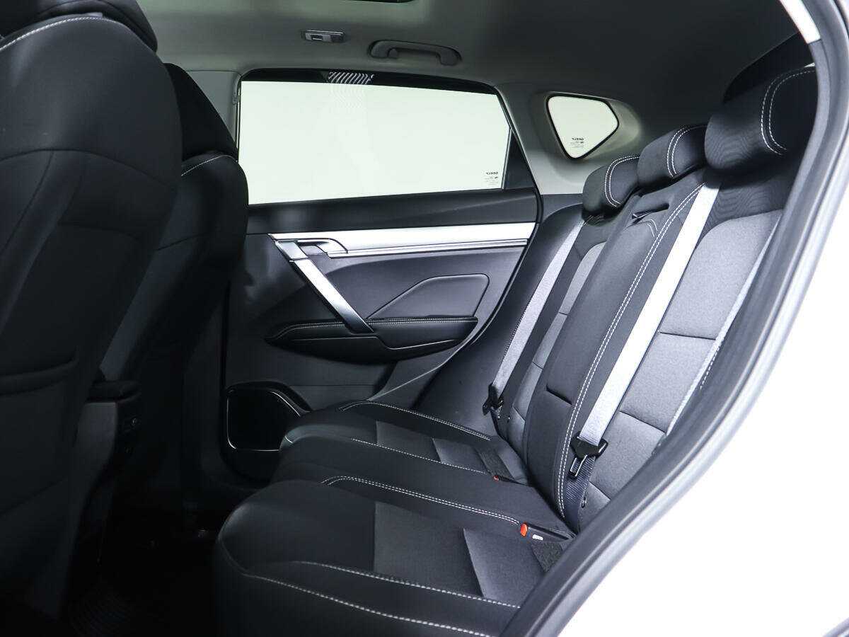 Geely Coolray с пробегом — 2021 год. Фото: #8