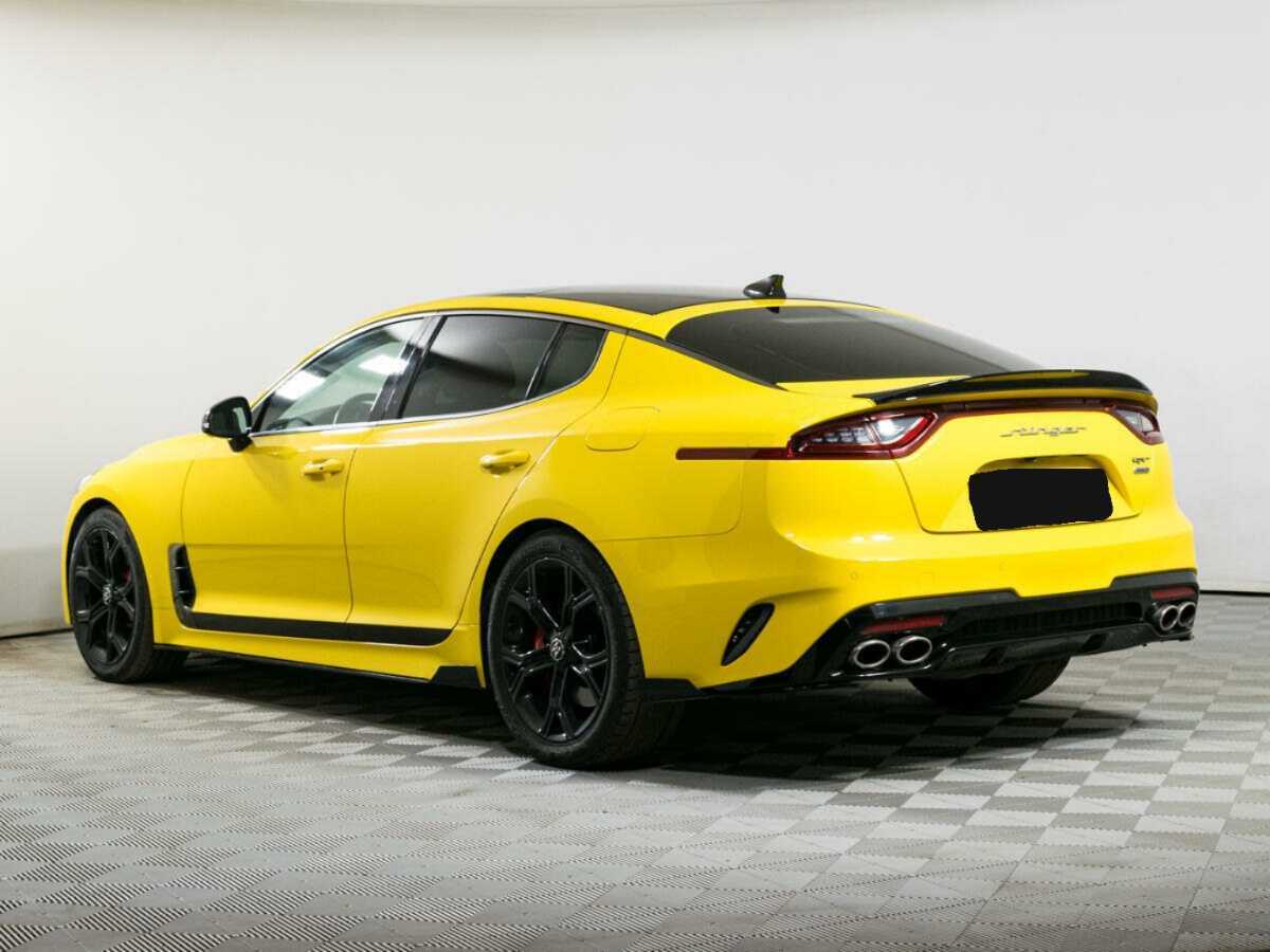Kia Stinger с пробегом — 2018 год. Фото: #5
